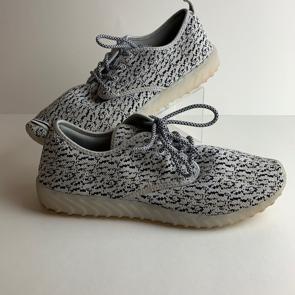 UNN Other - Men’s Running Athletic Shoes Black & White Print Size EU 46 US 13